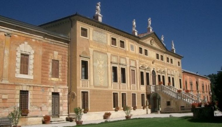  Villa Curti 