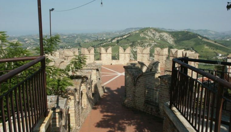 Castello di Cellino Attanasio