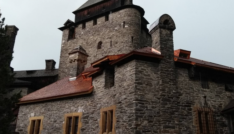  Burg Finstergrün 