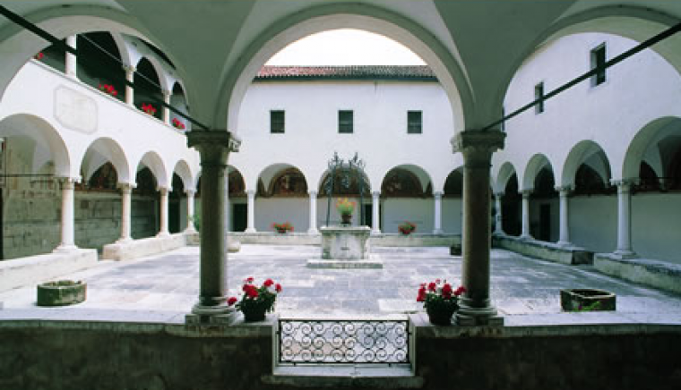 Santuario dei Santi Vittore e Corona