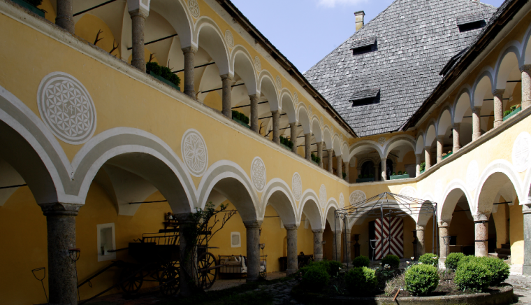 Schloss Hallegg