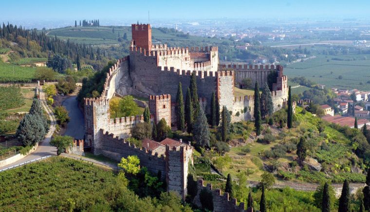 Castello di Soave