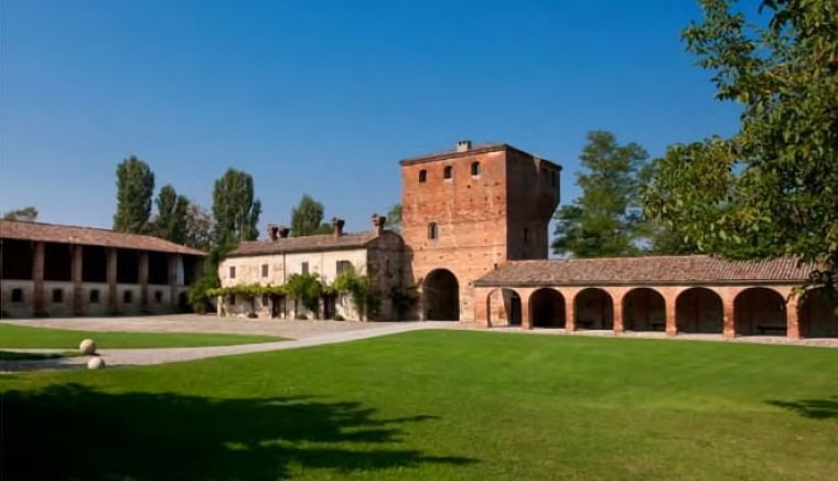 Castello di Paderna