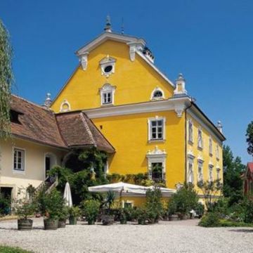  Schloss Gamlitz 