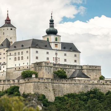  Burg Forchtenstein 