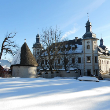 JUFA Hotel Schloss Röthelstein