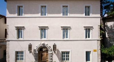 Palazzo Seneca