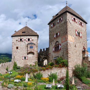 Castel Wehrburg