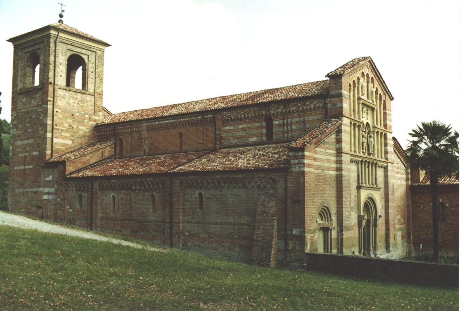 Abbazia di Vezzolano