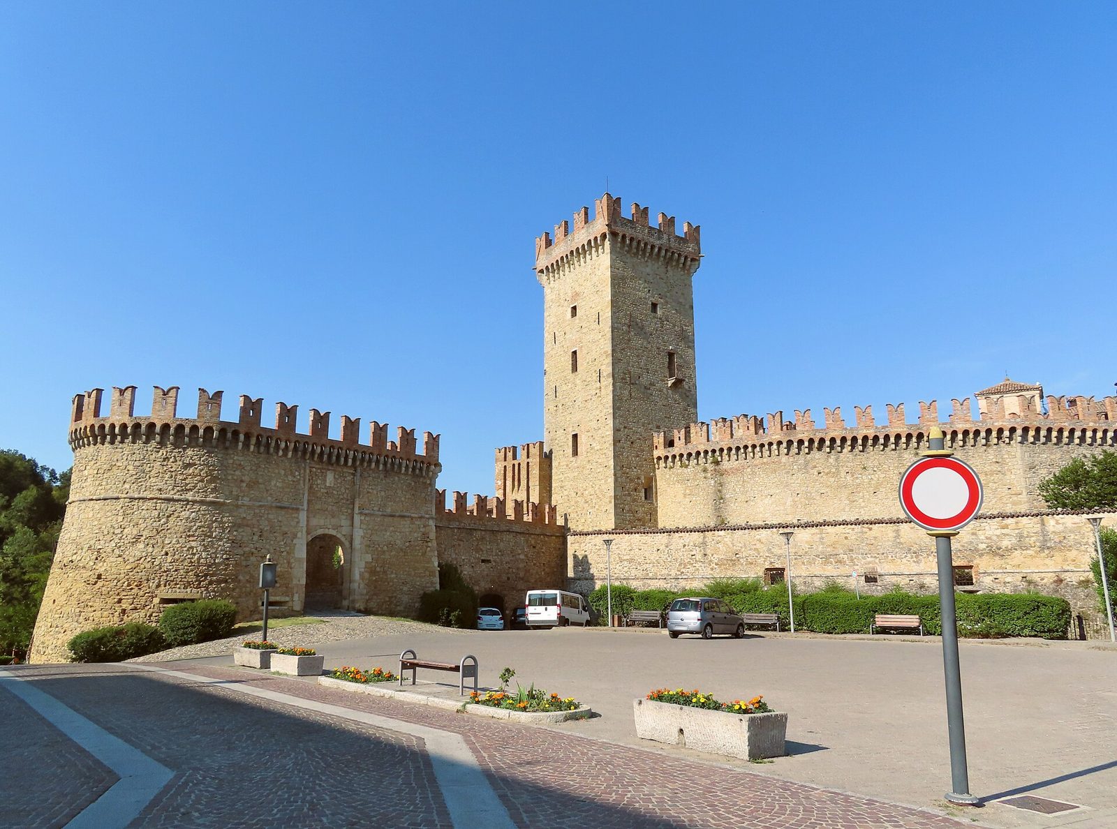 Castello di Vigoleno