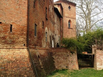 Castello Sannazzaro