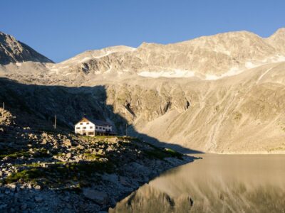 Rifugio Giuseppe Garibaldi