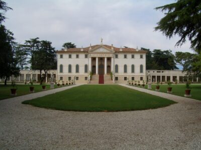 Villa Corner della Regina